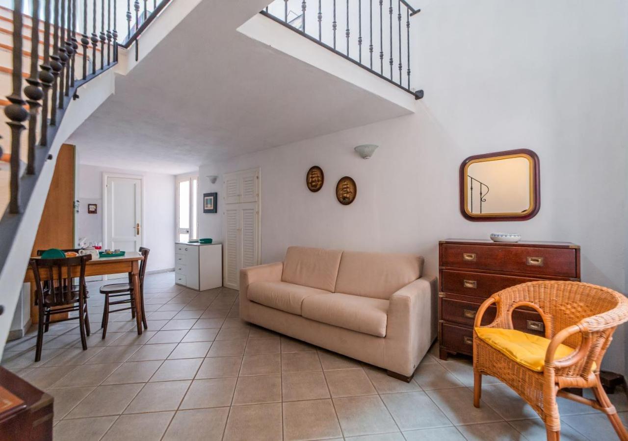 Murphy Holiday Home - Casa Papini ラ・マッダレーナ エクステリア 写真