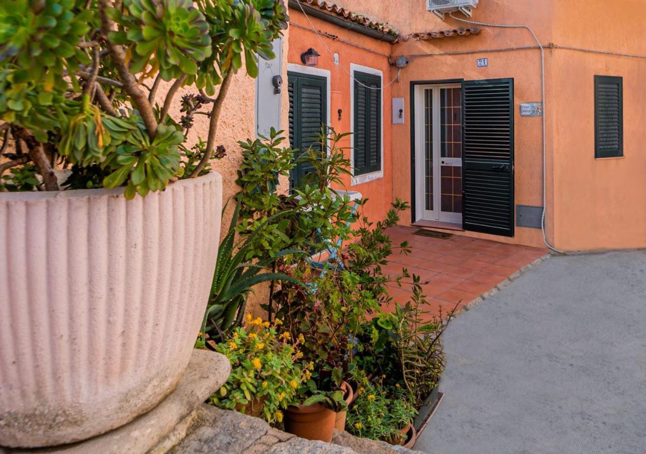 Murphy Holiday Home - Casa Papini ラ・マッダレーナ エクステリア 写真